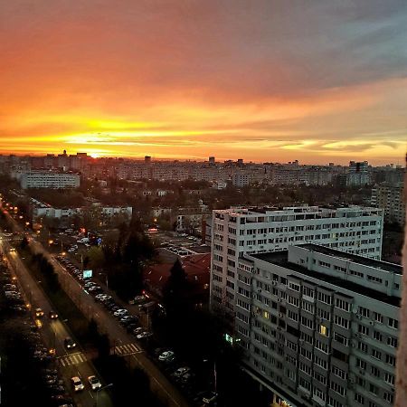 Perfect View Apartament 2 Rooms Self Check-In Бухарест Екстер'єр фото