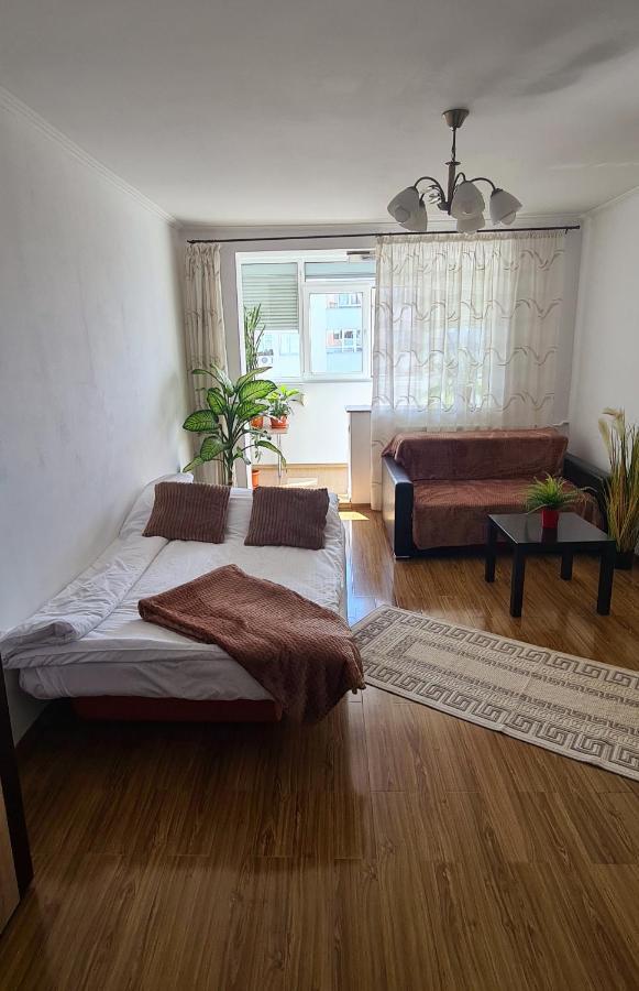 Perfect View Apartament 2 Rooms Self Check-In Бухарест Екстер'єр фото