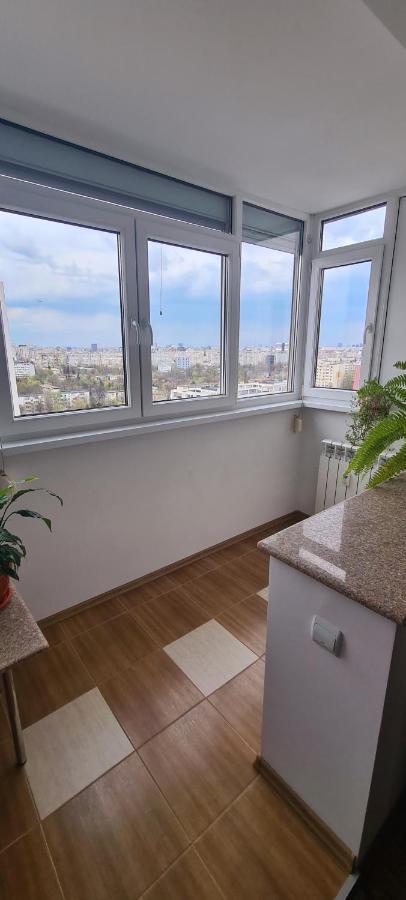 Perfect View Apartament 2 Rooms Self Check-In Бухарест Екстер'єр фото