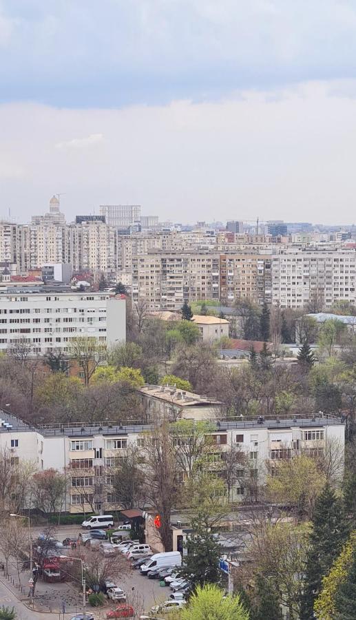 Perfect View Apartament 2 Rooms Self Check-In Бухарест Екстер'єр фото