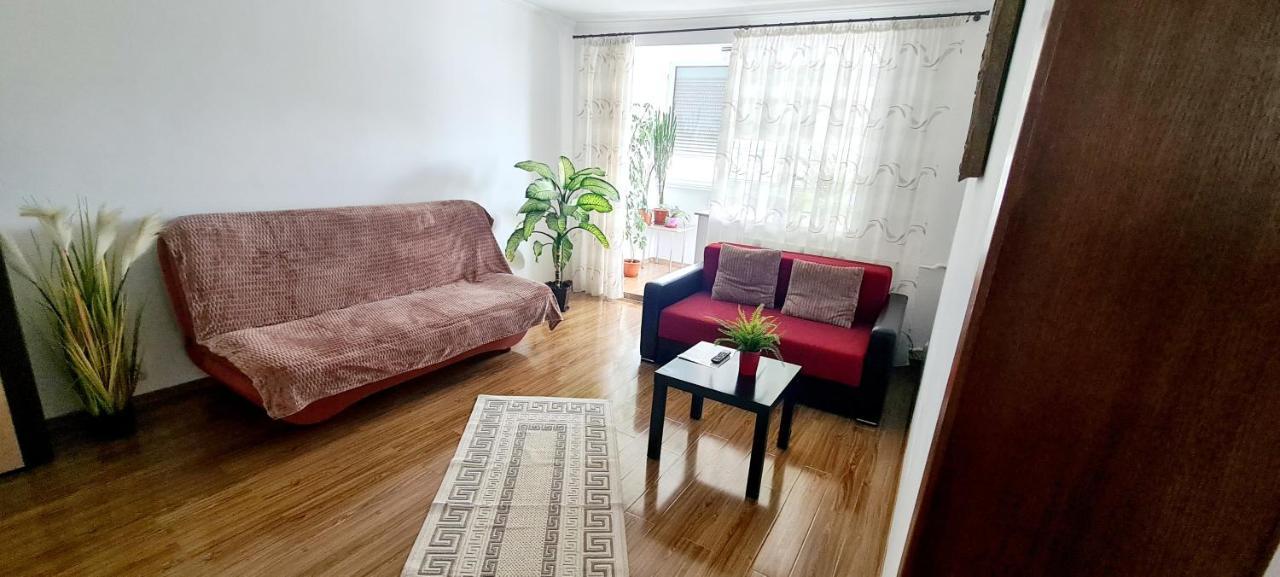 Perfect View Apartament 2 Rooms Self Check-In Бухарест Екстер'єр фото